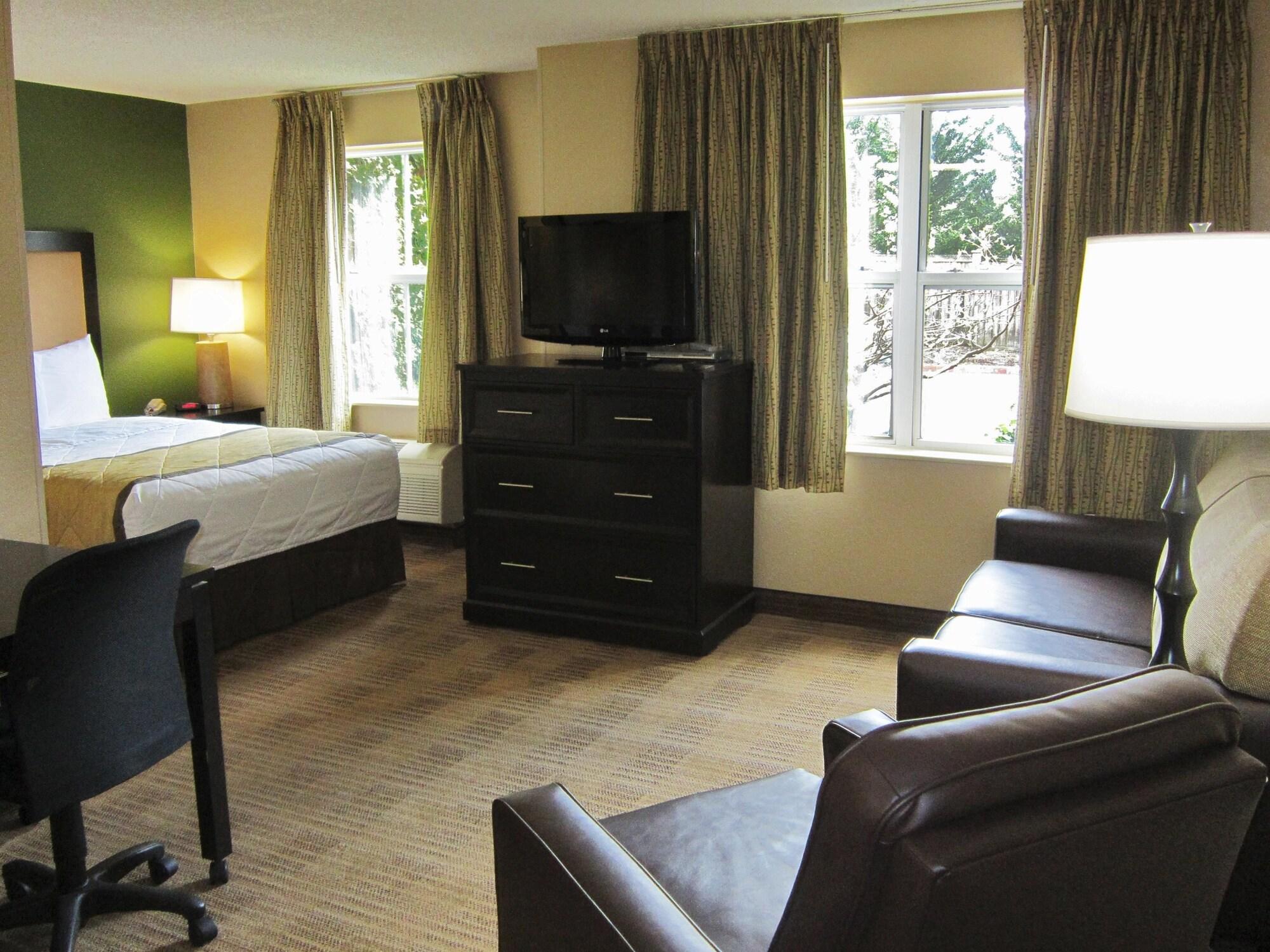 Extended Stay America Suites - Detroit - Novi - Orchard Hill Place Northville Екстер'єр фото