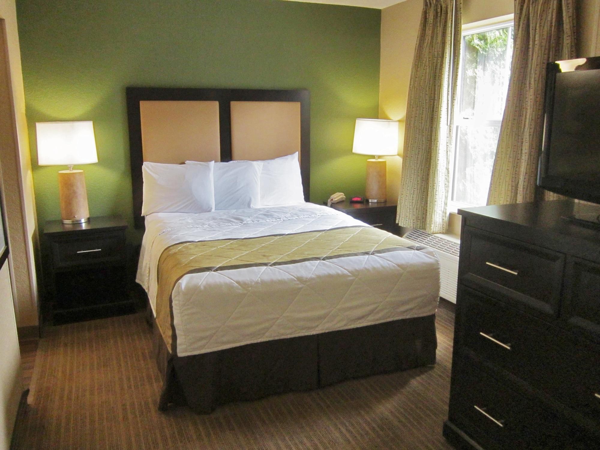 Extended Stay America Suites - Detroit - Novi - Orchard Hill Place Northville Екстер'єр фото