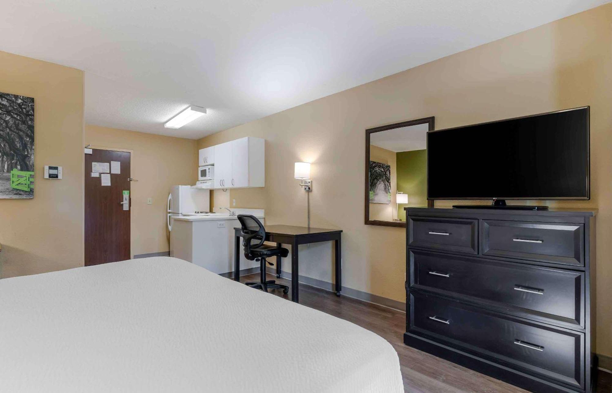 Extended Stay America Suites - Detroit - Novi - Orchard Hill Place Northville Екстер'єр фото