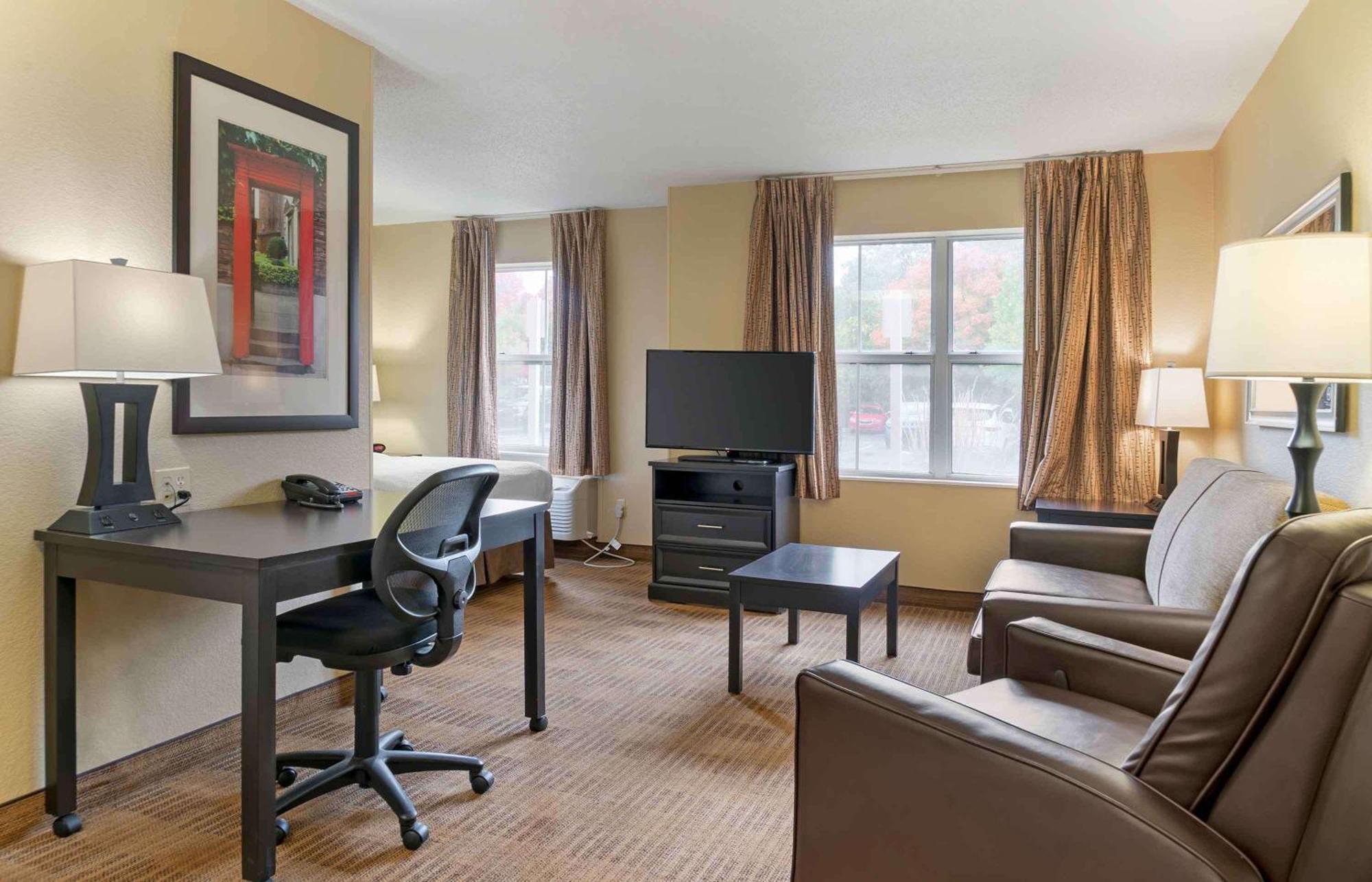 Extended Stay America Suites - Detroit - Novi - Orchard Hill Place Northville Екстер'єр фото
