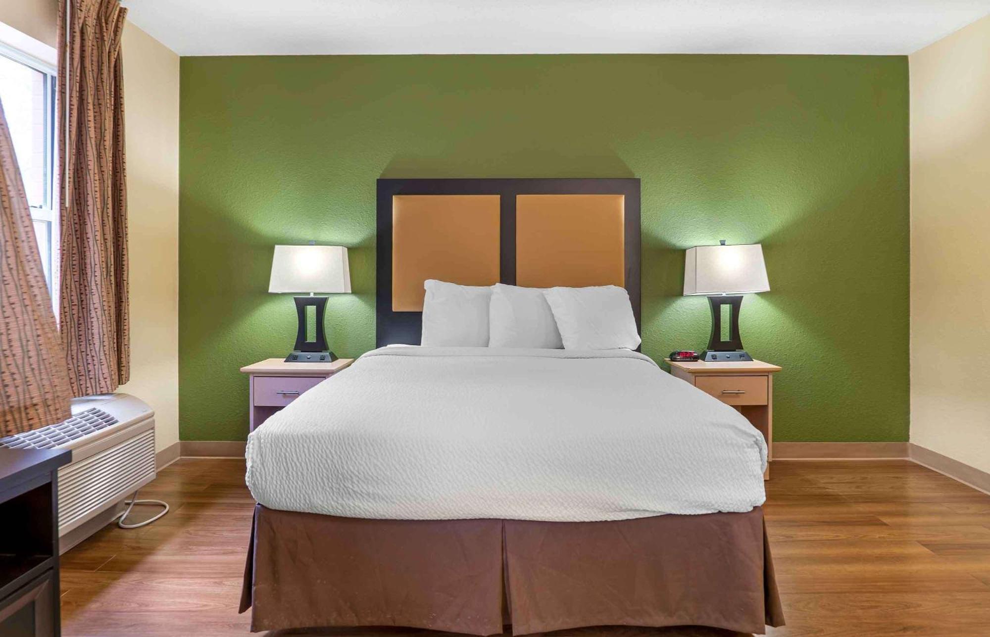 Extended Stay America Suites - Detroit - Novi - Orchard Hill Place Northville Екстер'єр фото